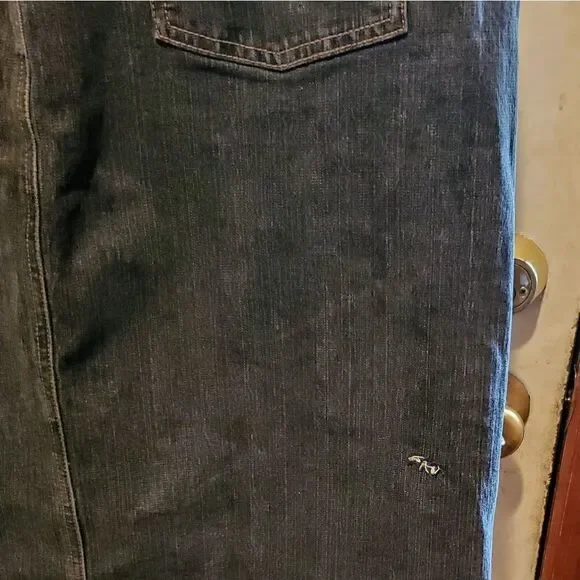 Ann Taylor Loft black jean skirt with front split - Picture 8 of 8